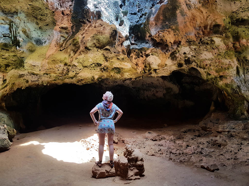 Excursions in Aruba Caves