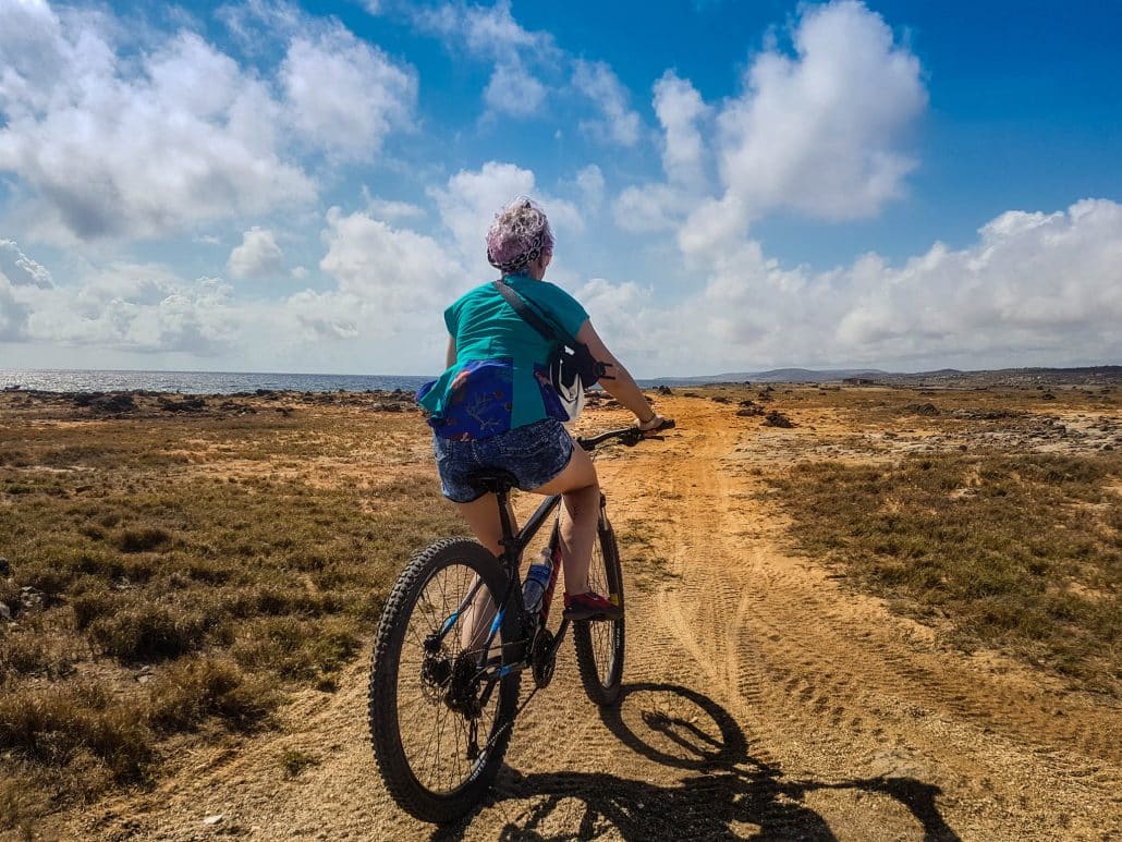 Excursions in Aruba on a bike