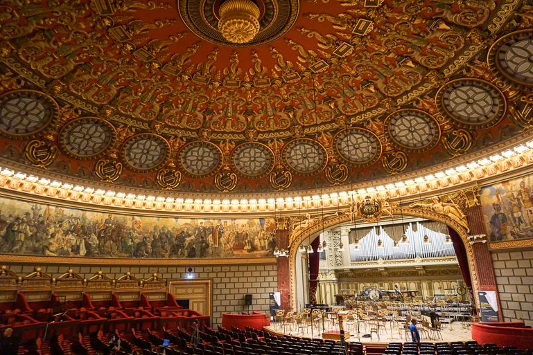 When deciding what to visit in Bucharest, put the Romanian Athenaeum on your list